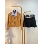 2025年9月26日入荷秋冬新作VALENTINOニットのセーターファッション/誕生日プレゼント/贈り物 can工場