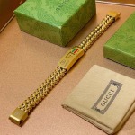 2025年9月26日入荷秋冬新作 miumiuニットのセーターファッション/誕生日プレゼント/贈り物 can工場