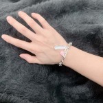 2025年9月26日入荷秋冬新作 miumiuニットのセーターファッション/誕生日プレゼント/贈り物 can工場