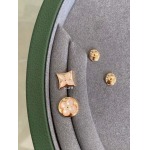 2025年9月26日入荷秋冬新作Louis Vuittonニットのセーターファッション/誕生日プレゼント/贈り物 can工場