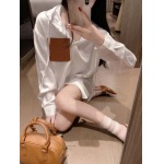 2025年9月27日入荷秋冬新作Loeweシャツファッション/誕生日プレゼント/贈り物 can工場