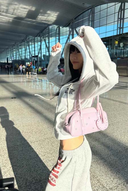 2025年9月27日入荷秋冬新作Chrome heartsパ...