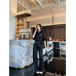 2025年9月27日入荷秋冬新作LOEWE長袖ファッション/誕生日プレゼント/贈り物 can工場