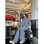 2025年9月27日入荷秋冬新作LOEWE長袖ファッション/誕生日プレゼント/贈り物 can工場