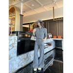 2025年9月27日入荷秋冬新作LOEWE長袖ファッション/誕生日プレゼント/贈り物 can工場