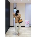 2025年9月27日入荷秋冬新作THOM BROWNE ニットカーディガン  ファッション/誕生日プレゼント/贈り物 can工場