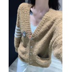 2025年9月27日入荷秋冬新作THOM BROWNE ニットカーディガン  ファッション/誕生日プレゼント/贈り物 can工場