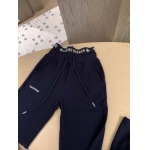 2025年9月27日入荷秋冬新作Pradaアンダーシャツファッション/誕生日プレゼント/贈り物 can工場