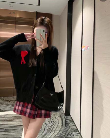 2025年9月27日入荷秋冬新作AMI ニットカーディガン ...