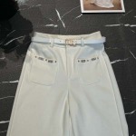 2025年9月27日入荷秋冬新作 miumiuジーパンファッション/誕生日プレゼント/贈り物 can工場