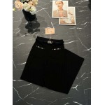 2025年9月27日入荷秋冬新作 miumiuジーパンファッション/誕生日プレゼント/贈り物 can工場