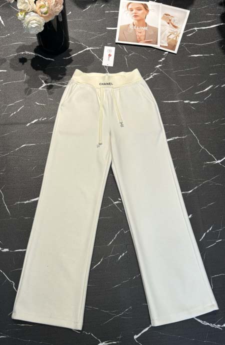 2025年9月27日入荷秋冬新作Chanelジーパンファッシ...