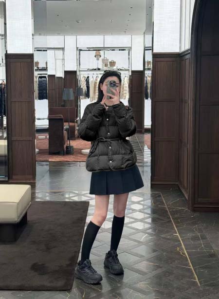 2025年9月27日入荷秋冬新作Monclerダウンジャケッ...