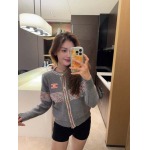 2025年9月27日入荷秋冬新作Celineセーターファッション/誕生日プレゼント/贈り物 can工場