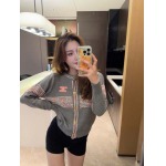 2025年9月27日入荷秋冬新作Celineセーターファッション/誕生日プレゼント/贈り物 can工場