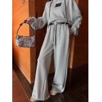 2025年9月27日入荷秋冬新作LOEWE上下ファッション/誕生日プレゼント/贈り物 can工場