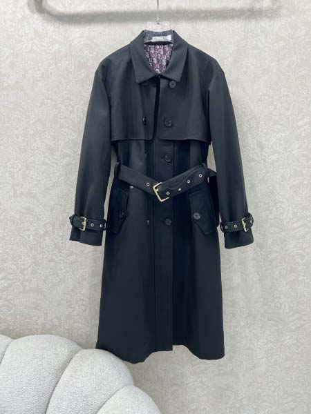 2025年9月29日入荷秋冬新作Diorレディース服原版復刻...