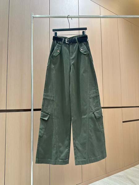 2025年9月29日入荷秋冬新作HERMESレディース服原版...