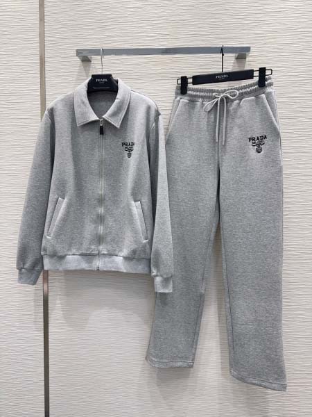 2025年9月29日入荷秋冬新作Pradaレディース服原版復...