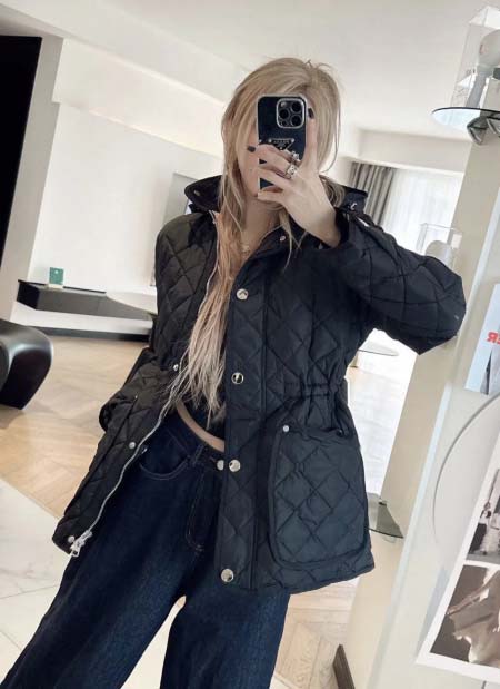 2025年9月30日入荷秋冬新作BURBERRY ジャケット...