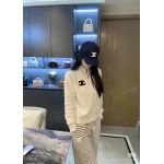 2025年9月30日入荷秋冬新作Chanel ニット/セーターファッション/誕生日プレゼント/贈り物 can工場