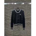 2025年9月30日入荷秋冬新作 miumiuファッション/誕生日プレゼント/贈り物 can工場