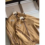 2025年9月30日入荷秋冬新作 miumiuファッション/誕生日プレゼント/贈り物 can工場