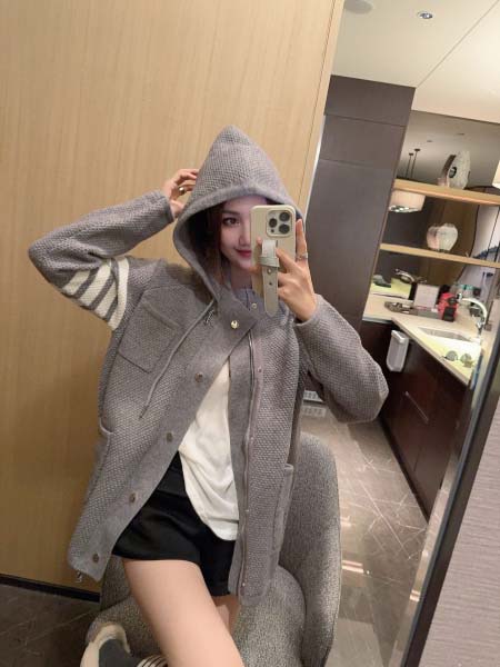 2025年9月30日入荷秋冬新作Thom Browne ニッ...