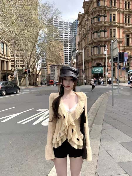 2025年9月30日入荷秋冬新作MiuMiu ニット/セータ...