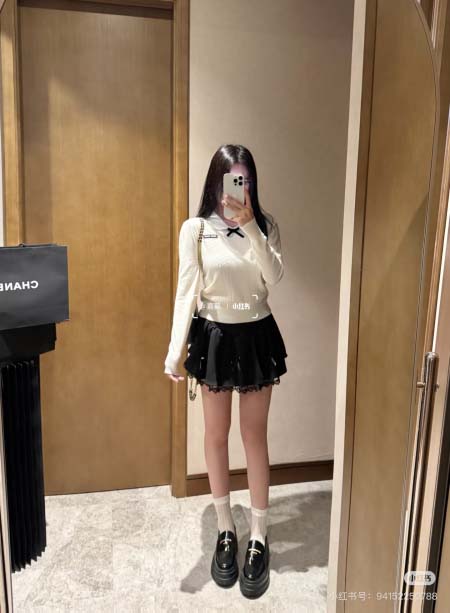 2025年9月30日入荷秋冬新作MiuMiu ニット/セータ...