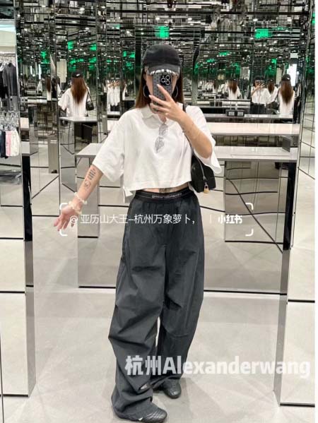 2025年9月30日入荷秋冬新作Alexander Wang...