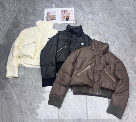 2025年10月13日入荷秋冬新作Pradaダウンジャケットファッション/誕生日プレゼント/贈り物 can工場