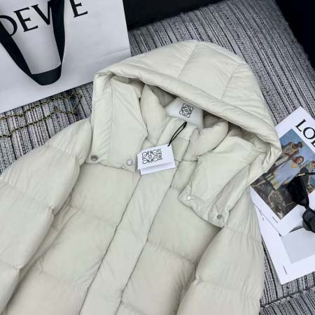 2025年10月13日入荷秋冬新作LOEWE ダウンジャケットファッション/誕生日プレゼント/贈り物 can工場