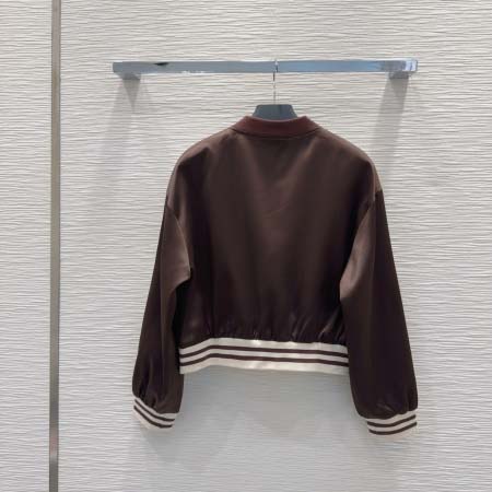 2025年10月13日入荷秋冬新作Pradaファッション/誕生日プレゼント/贈り物 can工場