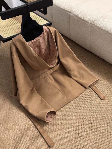 2025年10月13日入荷秋冬新作Louis Vuittonファッション/誕生日プレゼント/贈り物 can工場