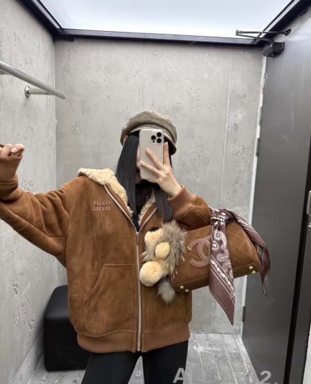 2025年10月13日入荷秋冬新作Miumiuジャケットファッション/誕生日プレゼント/贈り物 can工場