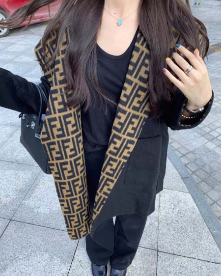 2025年10月14日入荷秋冬新作Fendiファッション/誕生日プレゼント/贈り物 can工場