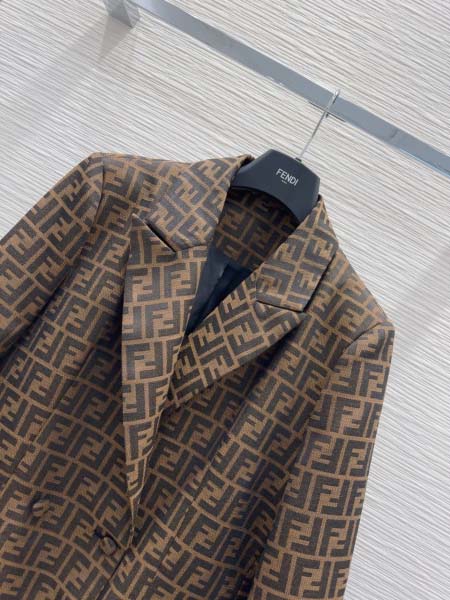 2025年10月14日入荷秋冬新作Fendiファッション/誕生日プレゼント/贈り物 can工場