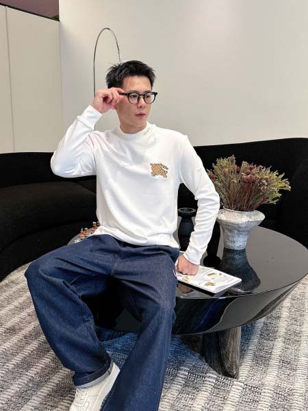 2025年10月14日入荷新作burberry長袖Tシャツ 高品質超厳選★入手困難/LD工場