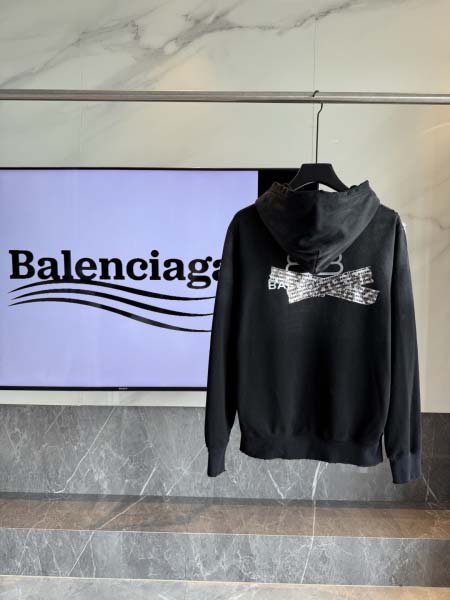 2025年10月20日秋冬入荷新作Balenciagaパーカー高品質 人気商品/HL工場