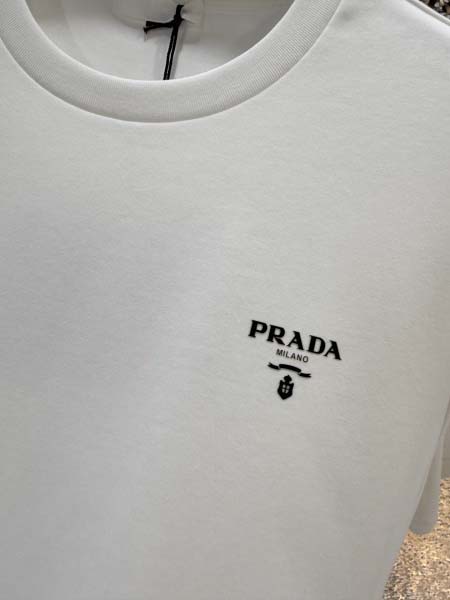 2025年10月26日入荷秋冬新作Prada半袖Tシャツ高級品/MP工場