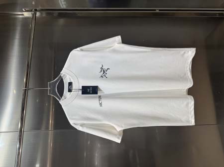 2025年10月26日入荷秋冬新作ARCTERYX半袖Tシャツ高級品/MP工場