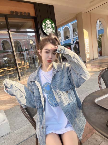 2025年10月1日入荷秋冬新作 miumiuファッション/...