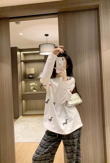 2025年10月1日入荷秋冬新作Thom Browneファッ...