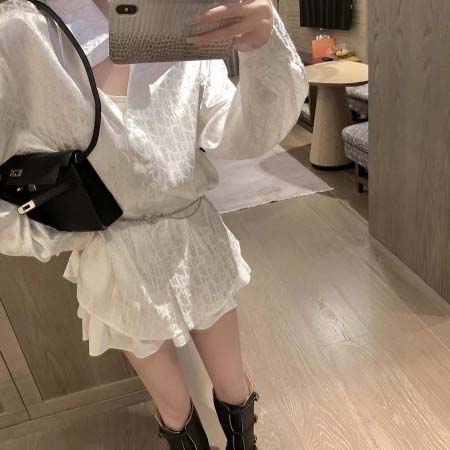 2025年10月1日入荷秋冬新作Dior ファッション/誕生...