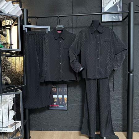 2025年10月1日入荷秋冬新作Gucci セットファッショ...