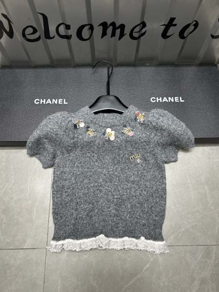 2025年10月1日入荷秋冬新作Miumiuファッション/誕...