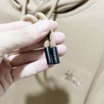 2025年10月9日秋冬入荷新作BURBERRYパーカー高品質安い人気商品/HL工場