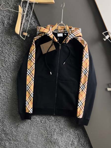 2025年10月10日秋冬入荷新作BURBERRYスウェット...