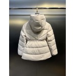 2025年10月11日秋冬入荷新作Moncler女性用ダウンジャケット高品質安い人気商品/HL工場